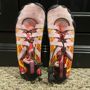 Ubfen Water shoes Size 1